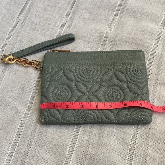Deux Lux quilted wristlet with gold embellishments. - Picture 9 of 11
